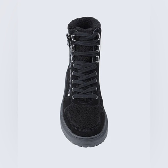 DKNY MIRI- HIGH TOP LACE-UP ZIPPER SNEAKERS - Picture 3 of 14